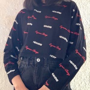 black long sleeve crop top